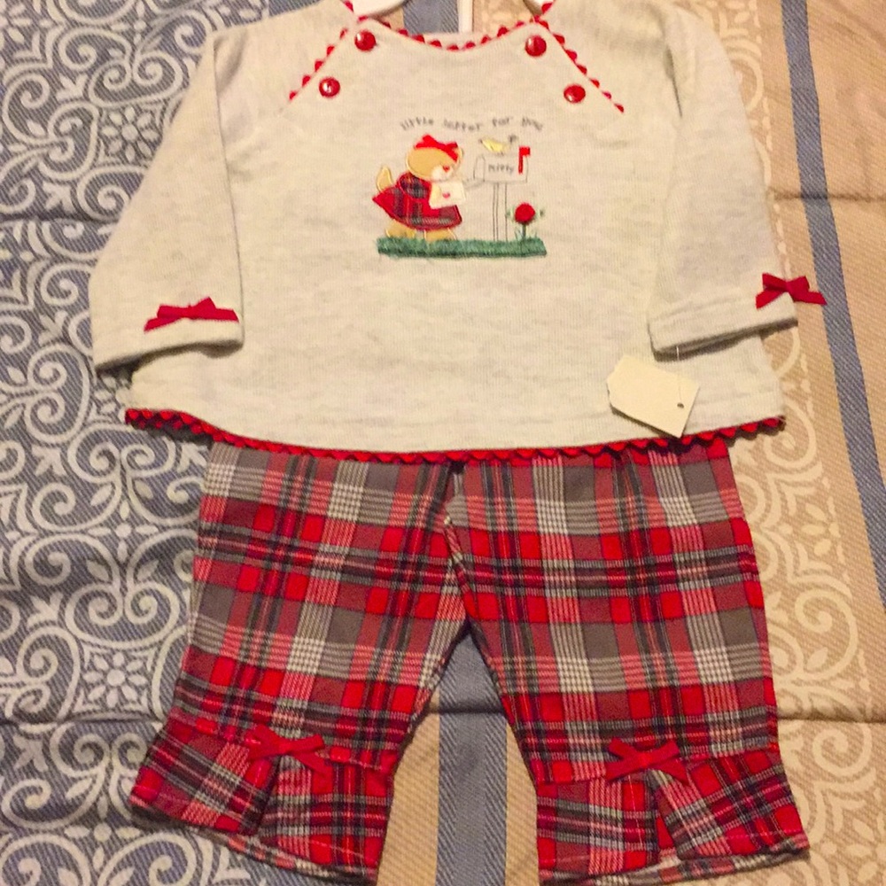 Baby girl brand new 3/6 months pants set outfit